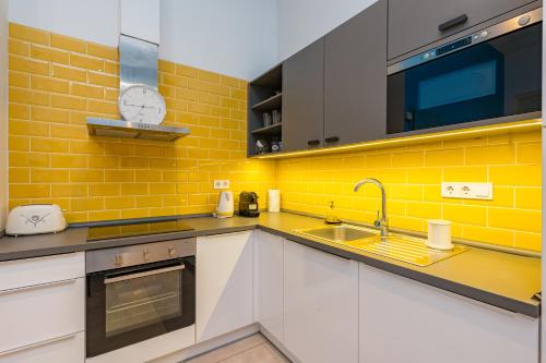 FACES Apartment - Funky design in vibrant centre, Budapešť (fotografie 4)
