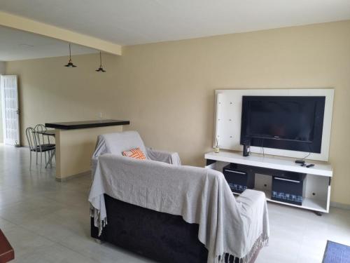المرافق, Casa nova em Tucuns com 03 quartos com ar próximo a praia (Casa nova em Tucuns com 03 quartos com ar proximo a praia) in Geriba Beach