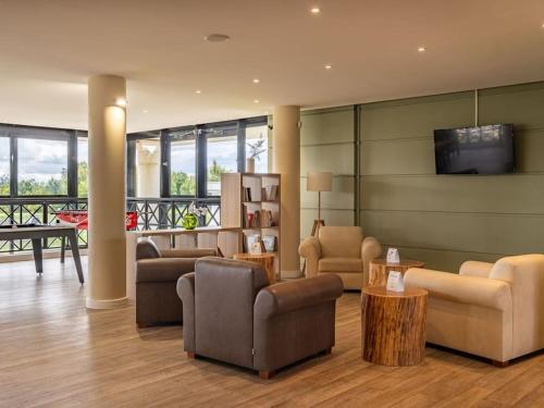 The Originals City, Hotel des Volcans in Champs