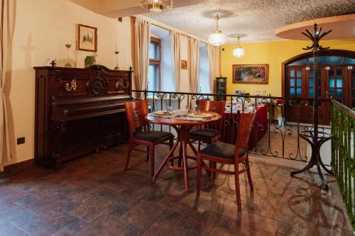 Food and beverages, Penzion Bene in Chotebor