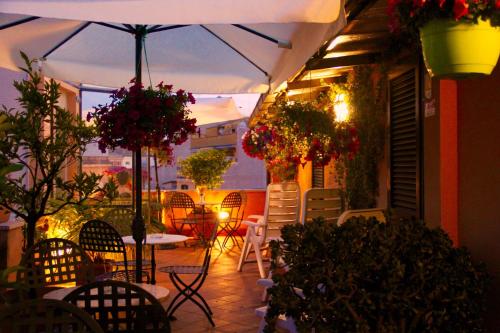 Balcony/terrace, Hotel Novecento Roma near Arcibasilica di San Giovanni in Laterano