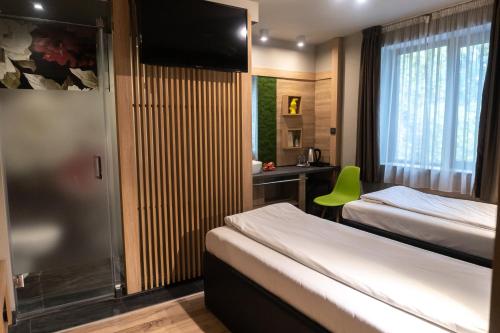 Hotel Allur - image 11