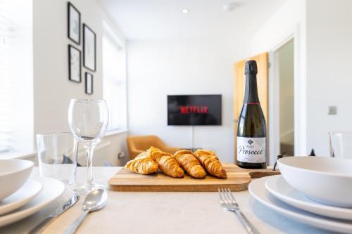 Boutique City Centre Apartments 2