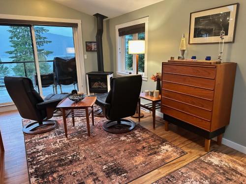 Eagle Way in พอร์ต เรนฟริว