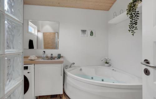 Bathroom, Amazing Home In Hals With Kitchen in Hals