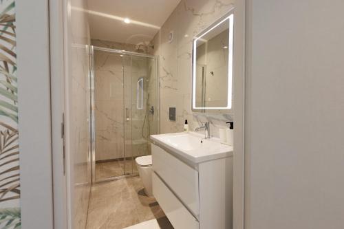 The Palm Suites - Adults Only 5