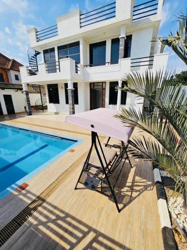 Kigali Family Home in Kabuga