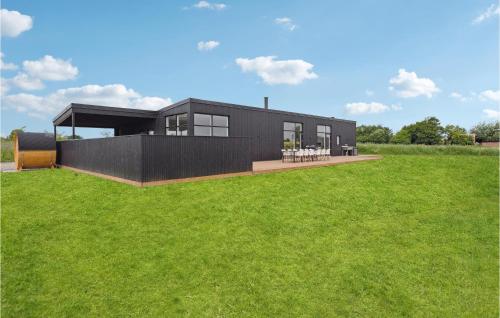 5 Bedroom Pet Friendly Home In Børkop