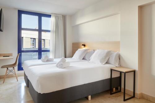 . Iraipe Logroño Hotel