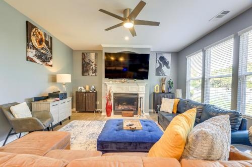 Near Airport and Dtwn Atlanta Union City Gem! in Union City, USA