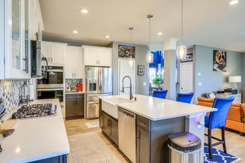 Near Airport and Dtwn Atlanta Union City Gem! in Union City, USA