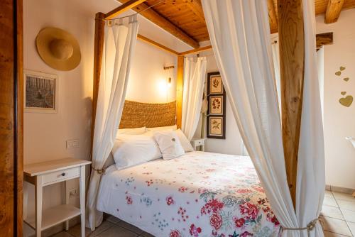 Agriturismo Borghetto la radice in 羅卡韋拉諾