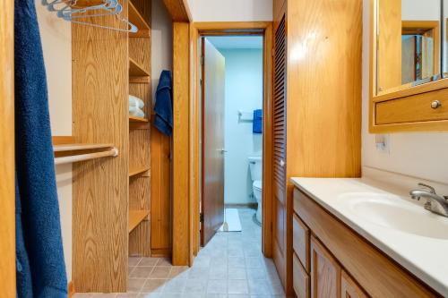 Antiquing and Fishing Riverfront Waupaca Home! Antiquing and Fishing Riverfront Waupaca Home!