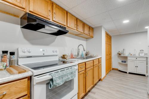 Antiquing and Fishing Riverfront Waupaca Home! Antiquing and Fishing Riverfront Waupaca Home!