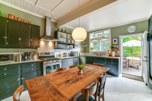 Riverside Hobart Home By Catskill Scenic Trail in Stamford, USA