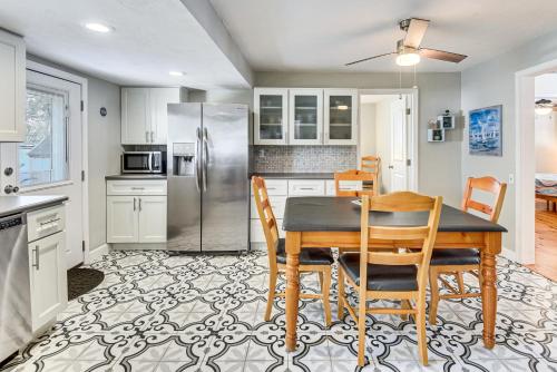 Dog-Friendly Daytona Beach Cottage with Patio! in Daytona Beach, USA