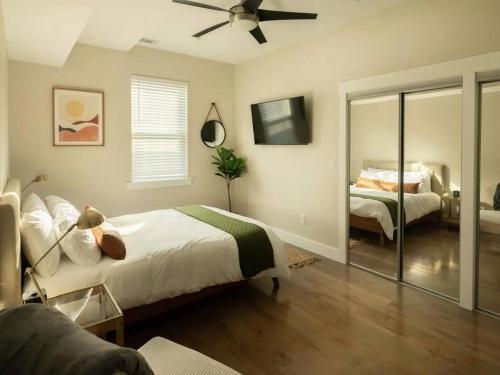 Downtown, contemporary, 2 bedroom, Roof Terrace! 4A, Savannah (foto 4)