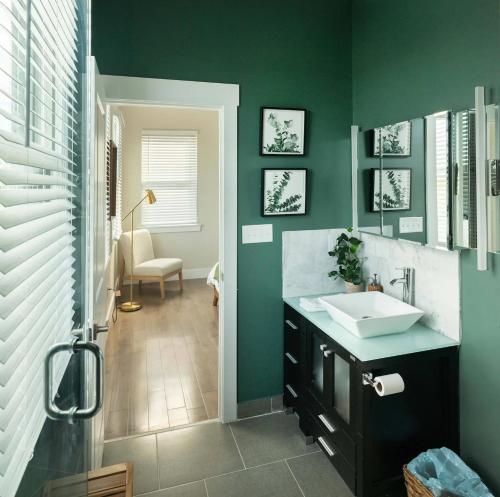 Downtown, contemporary, 2 bedroom, Roof Terrace! 4A, Savannah (foto 11)
