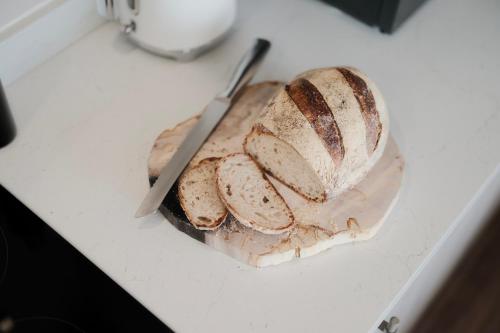 Food and beverages, Colston Street - Open 1 Bedroom Apartment in Bristol