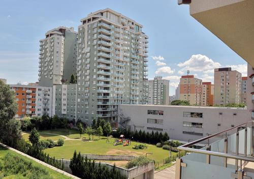 Two Room Apartment Bratislava Check in -B Two Room Apartment Bratislava Check in -B