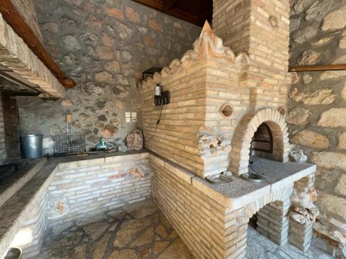 Terra Petra Villa at Psari Trikolonon Gortynia in เอลลินิโค อาร์คาดิอัส