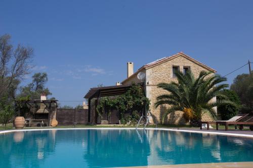 Swimming pool, 5 Stars Villas in Kefalonia