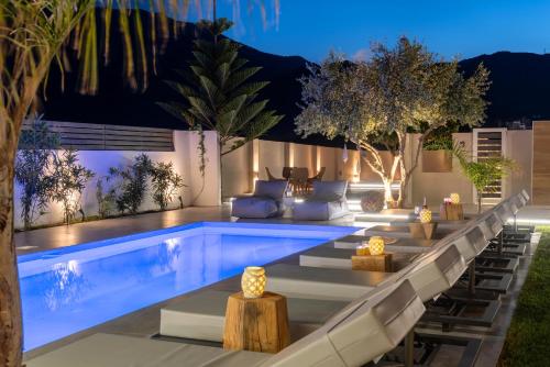 Hypnosis Villa Beachside - image 3