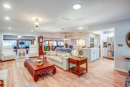 Home on Lake Hutchinson with Dock! in Keystone Heights