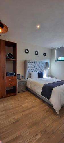 Hotel Del Valle Room Type - Deluxe Queen Room
