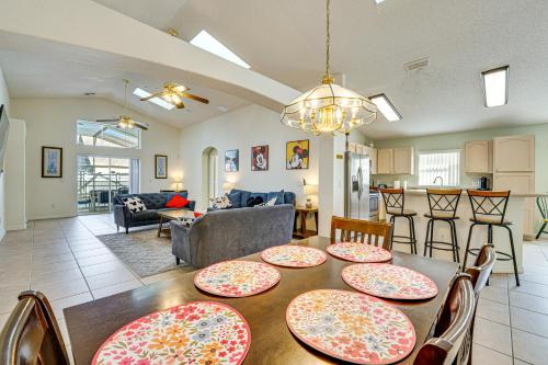 10 Mi to Disney Home with Game Room! in Kissimmee, USA