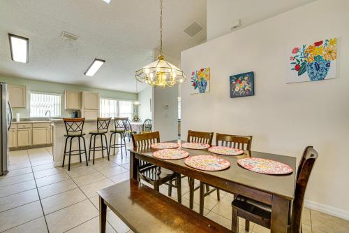 10 Mi to Disney Home with Game Room! in Kissimmee, USA