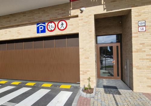 Two Room Apartment Bratislava Check in -A Two Room Apartment Bratislava Check in -A