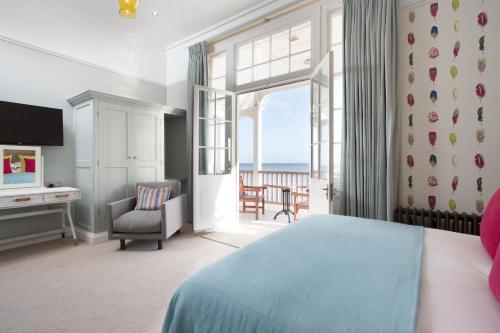 1 double bed