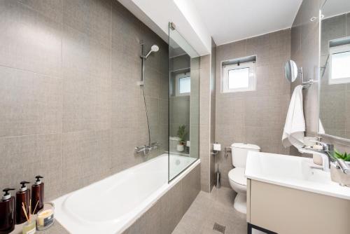Hypnosis Villa Beachside - image 5