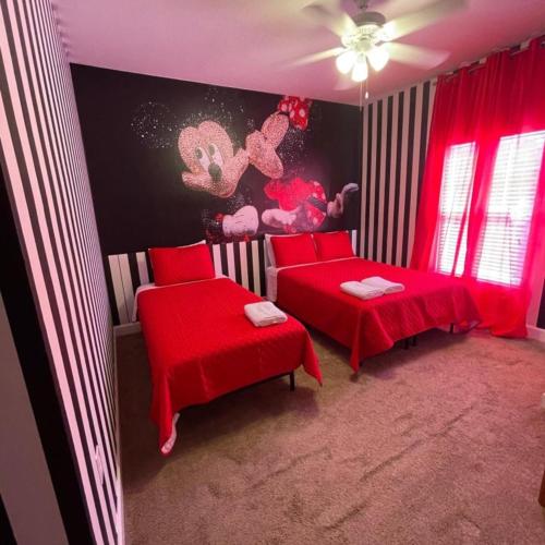 3 Beds - Disney 10 Minutes Lucaya Village in Kissimmee, USA