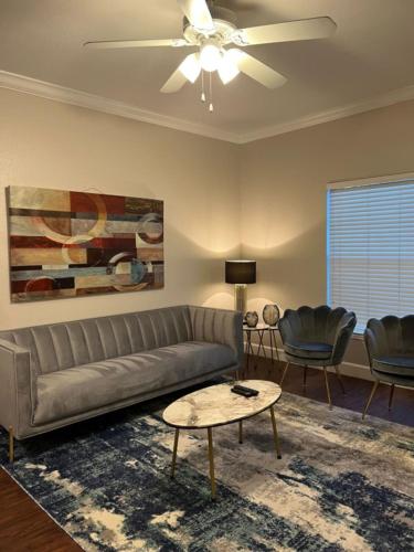 3 Beds - Disney 10 Minutes Lucaya Village in Kissimmee, USA