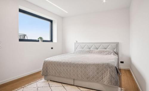 Bright, Quiet, Comfortable Room In A Luxury Home, Horsens (foto 2)