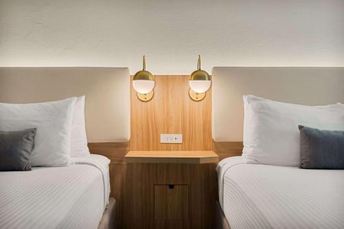 Best Western- Big Bear Chateau - image 10
