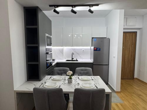 East Gate Luxury Apartment 2, Skopje (fotografie 9)