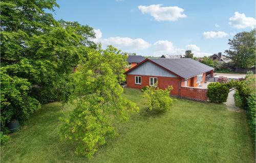 Nice Home In Fur With House A Panoramic View, Unterkunft in Fur