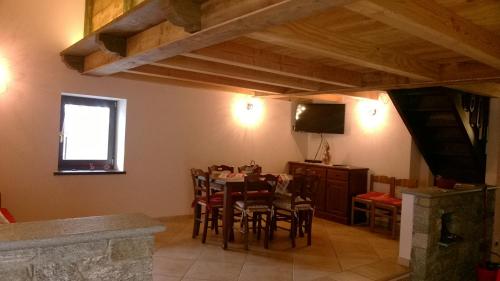 Iekārtas, Maison Giulietta in Fontainamore