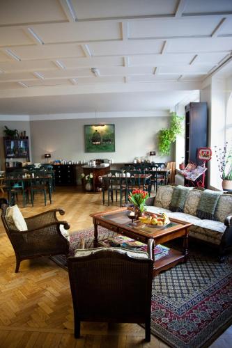 Hotel Lilton - main image