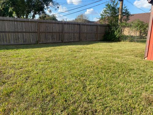 Haystack Hostel in South Houston