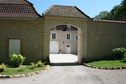 Manoir De Montflambert