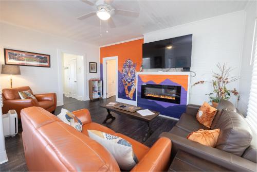 Cozy Downtown Seneca Bungalow in Seneca, Vereinigte Staaten von Amerika