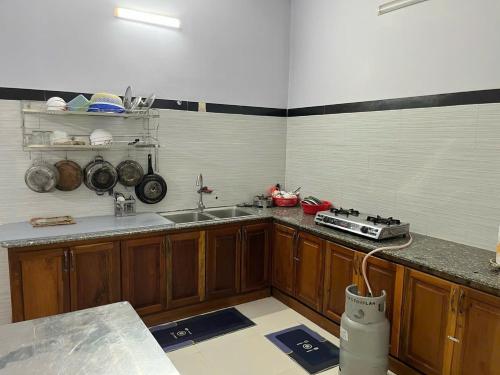Đai Duong La Gi Homestay & Coffee - 주방