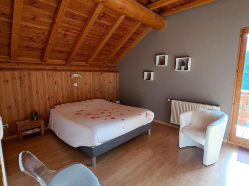 Chalet 4* pour 8 pers animaux acceptés parking et WiFi - FR-1-263-542 - image 3