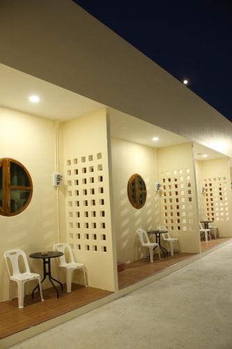 บ้านศรีสุธรรม 2 Baansrisuthum 2 near Donsak Pier