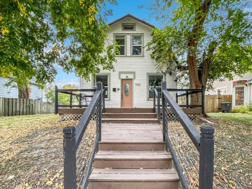 Remodeled Gem-blocks From Drake-sleeps 7! in Drake Park