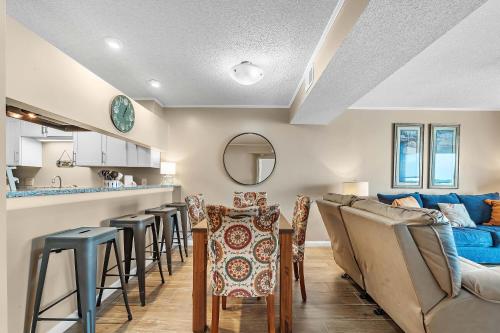 Compass Point Condos - 편의 시설/서비스